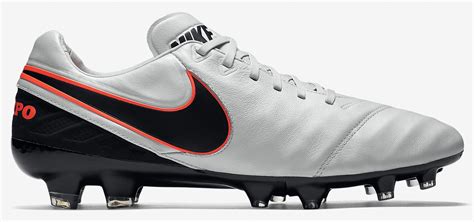 nike tiempo legacy fußballschuhe weiß orange|Nike tiempo soccer shoes.